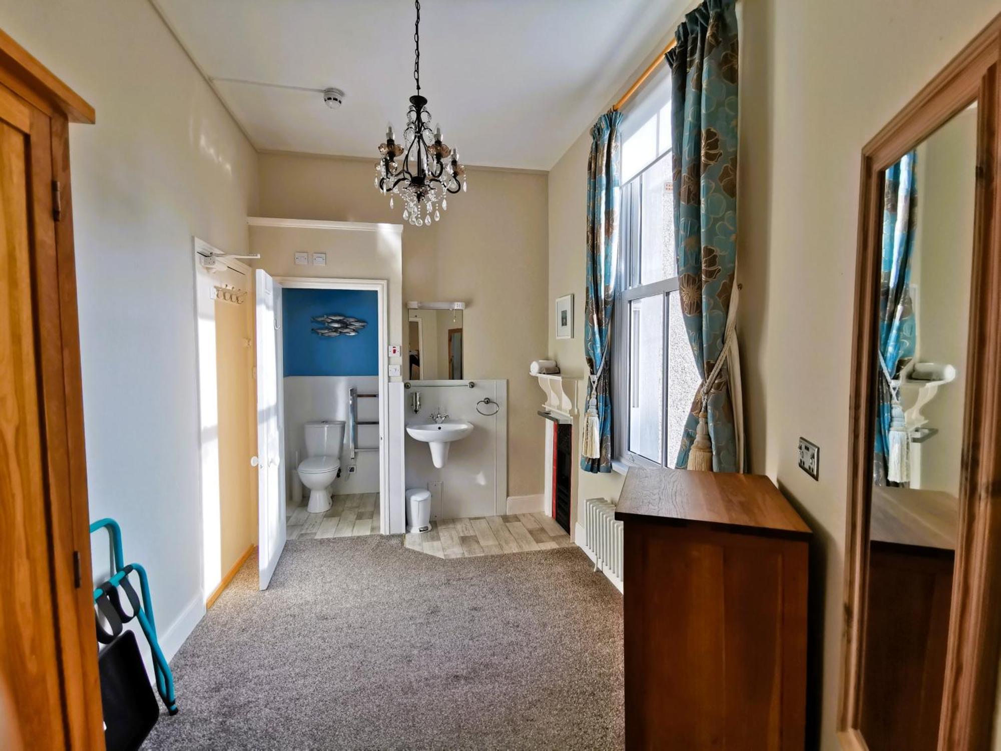 Treventon Guest House 彭赞斯 外观 照片
